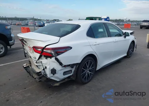 2022 Toyota Camry Night Shade/Se z USA, uszkodzony, nr VIN 4T1G31AK6NU593614